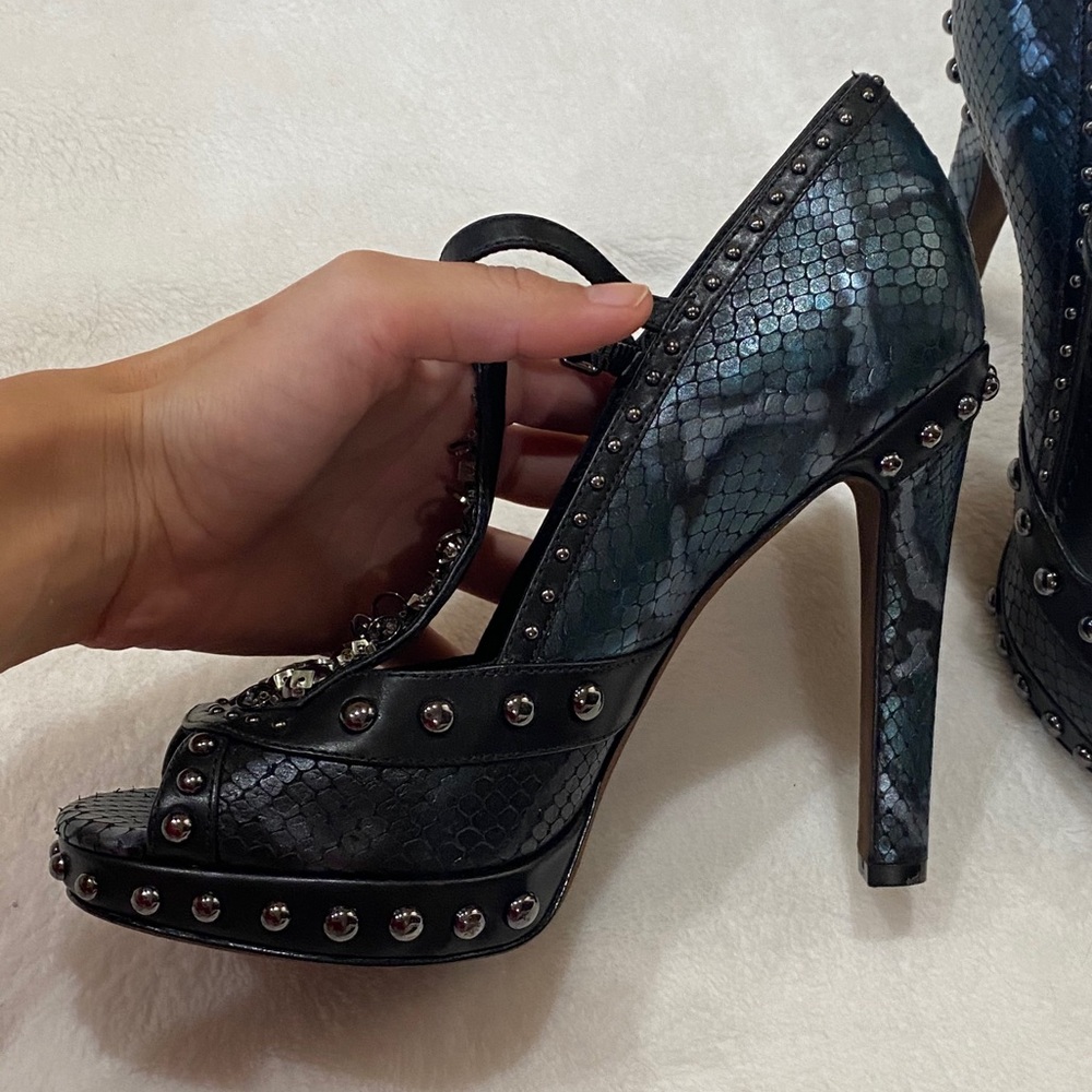 Authentic Vera Wang Heels